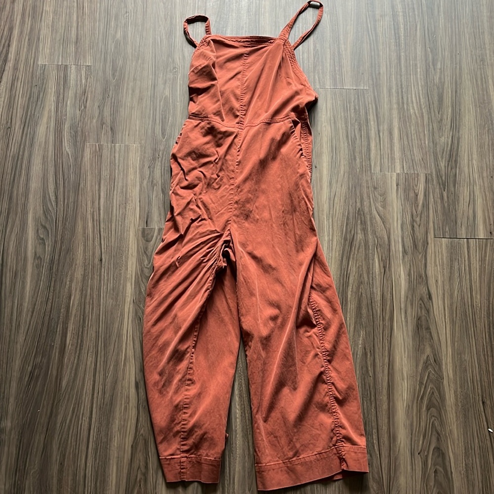 Size 8 orange jumpsuit dip (from Kroger)